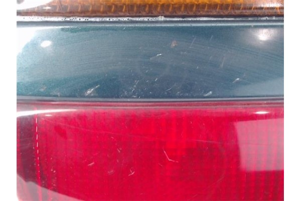 Recambio de piloto trasero izquierdo para mitsubishi space wagon (n30/n40) referencia OEM IAM MB527800  
