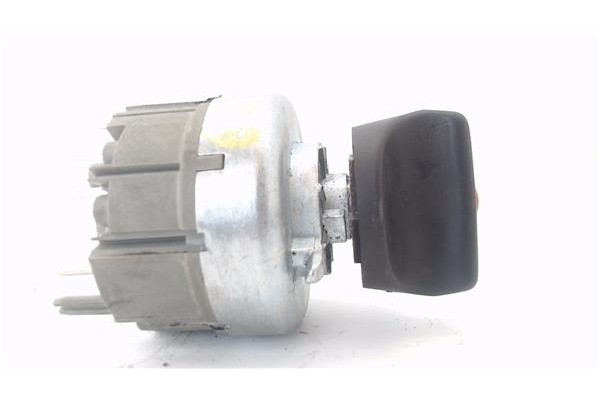 Recambio de mando de luces para mercedes-benz clase e ranchera familiar (s124) e 300 t turbo-d (124.193) referencia OEM IAM 4647