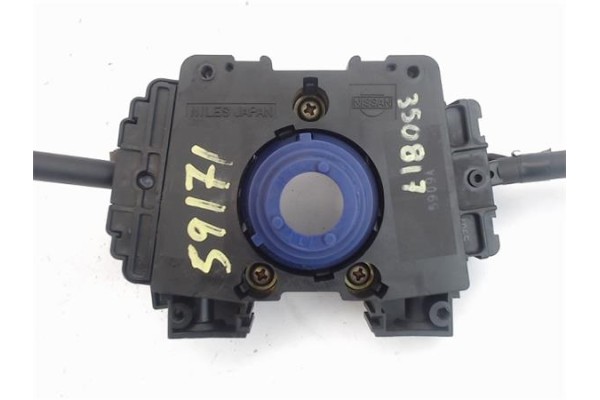 Recambio de mando intermitencia para nissan serena (c23m) 2.3 d referencia OEM IAM 255600F120 255601N006 