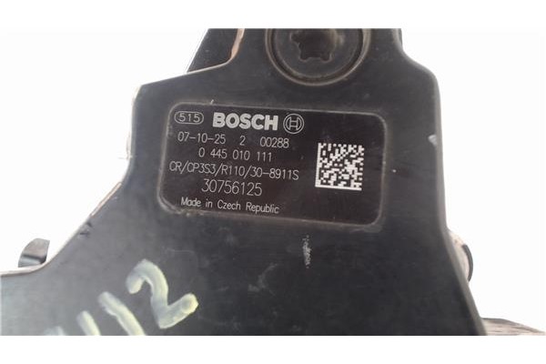 Recambio de bomba inyectora para volvo s60 berlina 2.4 d5 referencia OEM IAM 445010111 30756125 