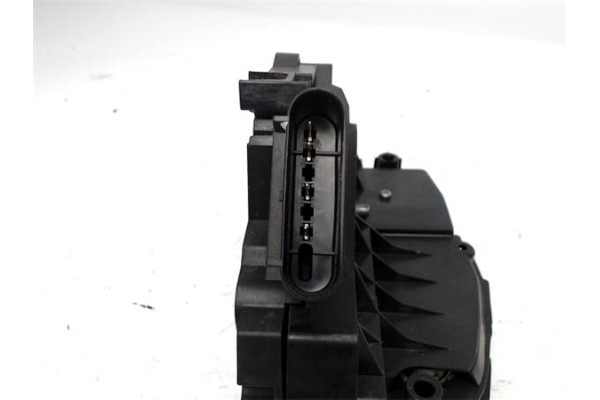 Recambio de cierre electromagnetico trasero izquierdo para ford fiesta vi 1.4 referencia OEM IAM 4073413384103  