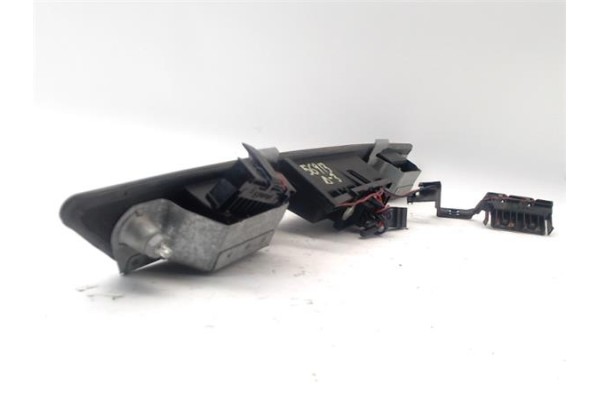 Recambio de cierre electromagnetico porton para audi a3 (8p1) 1.6 ambiente referencia OEM IAM 8E0827657D 8P4827574 
