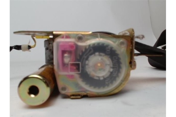 Recambio de cinturon seguridad delantero derecho para toyota yaris verso (ncp2/nlp2) 1.5 (ncp21) referencia OEM IAM   