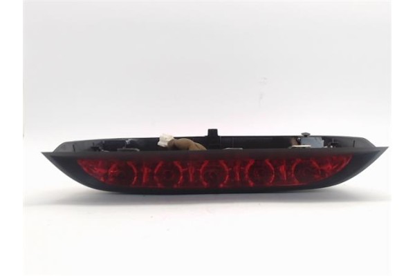 Recambio de luz central de freno para chevrolet aveo berlina 1.4 lt referencia OEM IAM 96650606  