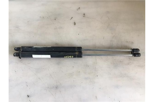 Recambio de amortiguador porton para hyundai trajet (fo) 2.0 crdi gls referencia OEM IAM 817713A001 ZSAH0006 