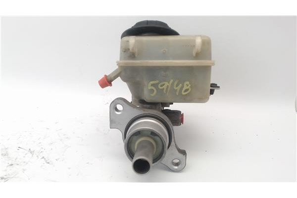 Recambio de bomba freno para opel astra h berlina 1.7 cdti referencia OEM IAM 32067271B  