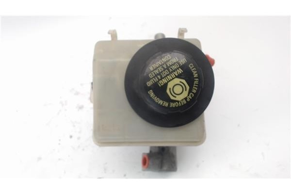 Recambio de bomba freno para opel astra h berlina 1.7 cdti referencia OEM IAM 32067271B  