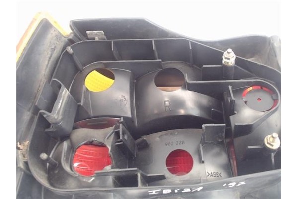 Recambio de piloto trasero derecho para seat ibiza (6k1) referencia OEM IAM    Recambio de piloto trasero derecho para seat ibiza (6k1) referencia OEM IAM