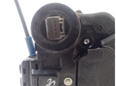 Recambio de cierre electromagnetico trasero derecho para toyota auris (e15) 2.0 d-4d referencia OEM IAM 6905042020 A046693 