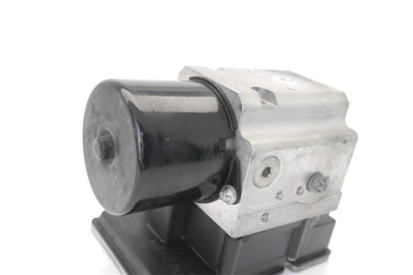 Recambio de nucleo abs para saab 9-3 berlina 1.9 tid referencia OEM IAM 13509221AE  