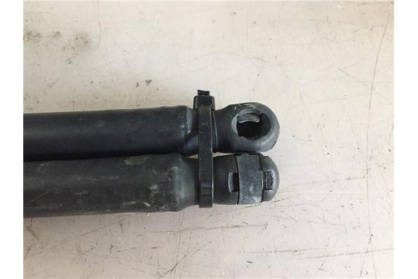 Recambio de amortiguador porton para fiat stilo (192) 1.2 16v (192_xa1b) referencia OEM IAM 46784995 ESTZSA02036 1H6827550A , AU