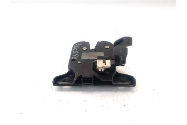 Recambio de cerradura capo para audi a3 (8p1) 1.6 ambiente referencia OEM IAM 8P3827469A 8P3827505 