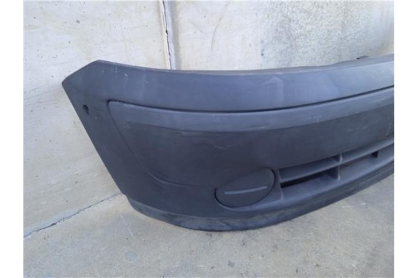 Recambio de paragolpes delantero para renault kangoo i (f/kc0) 1.5 dci (kc07) referencia OEM IAM 7701056417  