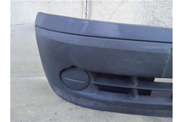 Recambio de paragolpes delantero para renault kangoo i (f/kc0) 1.5 dci (kc07) referencia OEM IAM 7701056417  