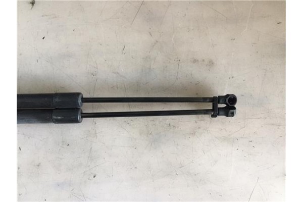Recambio de amortiguador porton para renault scenic iii (jz) 1.5 emotion referencia OEM IAM 904500004R ESTZSA07051 8731Q7 , PEUG