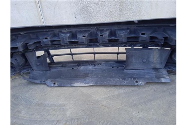 Recambio de paragolpes delantero para renault kangoo i (f/kc0) 1.5 dci (kc07) referencia OEM IAM 7701056417  