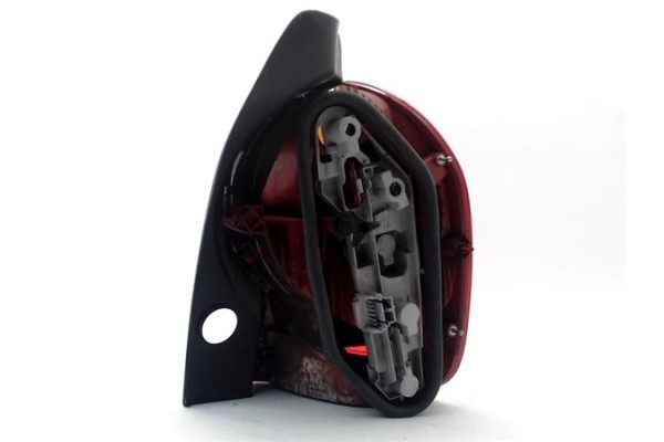 Recambio de piloto trasero izquierdo para renault modus i referencia OEM IAM 8200538786  8200613078 , RENAULT | 8200212205 , REN