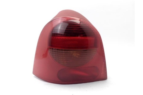 Recambio de piloto trasero izquierdo para renault twingo ii referencia OEM IAM 7701036397  