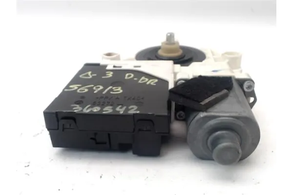 Recambio de motor elevalunas delantero derecho para audi a3 (8p1) 1.6 ambiente referencia OEM IAM 8P0959802A 8P0959802 