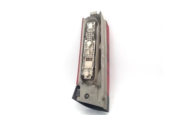 Recambio de piloto trasero derecho para renault 5 gtl (c40205) referencia OEM IAM  45057 