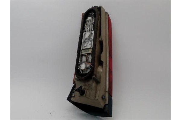 Recambio de piloto trasero derecho para renault supercinco referencia OEM IAM  45057 