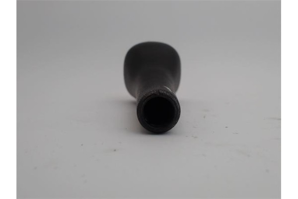 Recambio de pomo palanca cambio para ford fiesta ii (fbd) 1.4 (fbd) referencia OEM IAM 1228654 6666615 