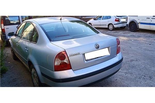volkswagen passat berlina (3b3) del año 2000