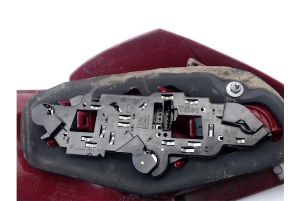 Recambio de piloto trasero derecho para peugeot 307 (s1) referencia OEM IAM   