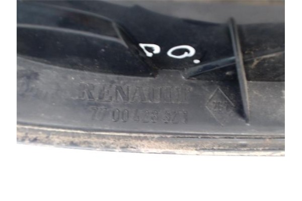 Recambio de piloto trasero derecho para renault megane i fase 2 berlina (ba0) referencia OEM IAM 7700428321  