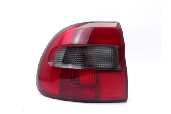 Recambio de piloto trasero izquierdo para volvo v40 familiar referencia OEM IAM 30863903  