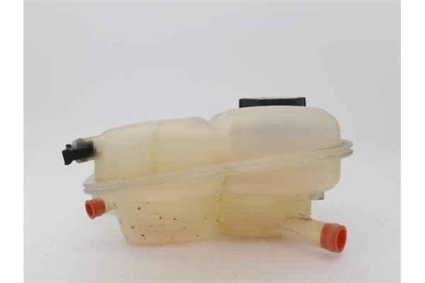Recambio de deposito refrigerante para ford focus berlina (cew) 1.5 business referencia OEM IAM 8V618K218  