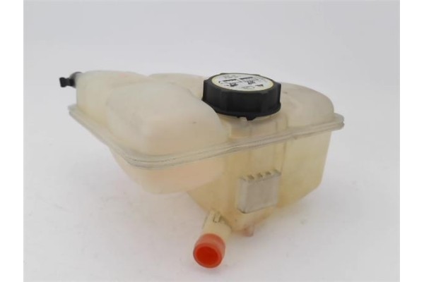 Recambio de deposito refrigerante para ford focus berlina (cew) 1.5 business referencia OEM IAM 8V618K218  