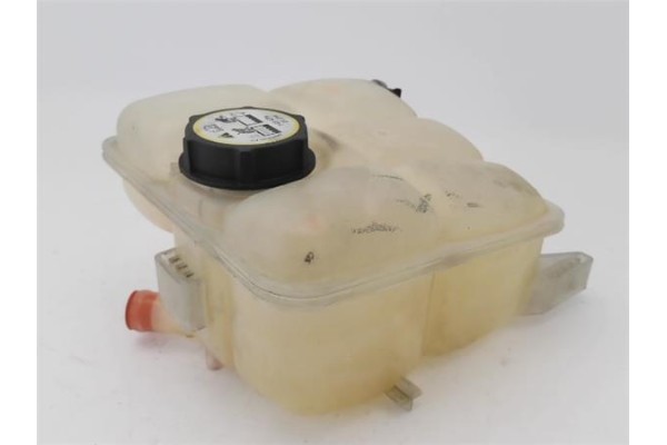 Recambio de deposito refrigerante para ford focus berlina (cew) 1.5 business referencia OEM IAM 8V618K218  
