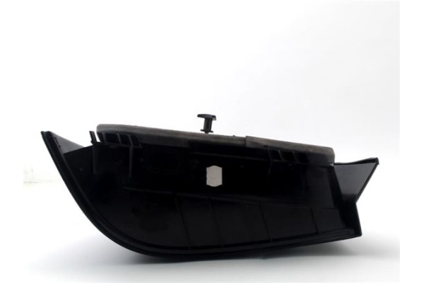 Recambio de piloto trasero derecho para renault clio i fase i / ii (b/c57) referencia OEM IAM 7700796118 7700796120 