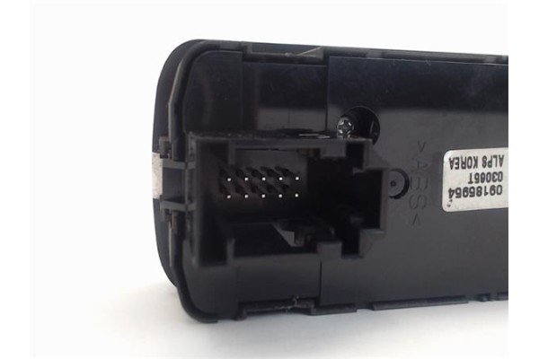 Recambio de mando elevalunas delantero izquierdo para opel signum 2.2 básico referencia OEM IAM 09185954  