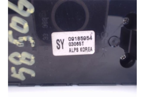 Recambio de mando elevalunas delantero izquierdo para opel signum 2.2 básico referencia OEM IAM 09185954  