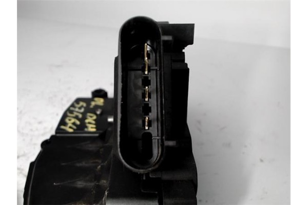 Recambio de cierre electromagnetico delantero derecho para ford fiesta vi 1.4 referencia OEM IAM 4064413385103  