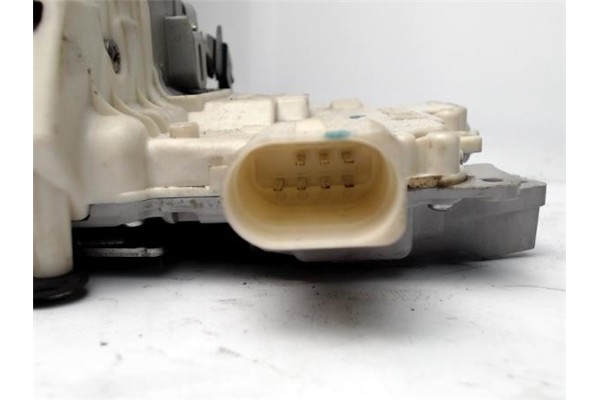 Recambio de cierre electromagnetico delantero derecho para seat altea (5p1) 1.9 tdi referencia OEM IAM 1P1837016  1P1837016B , S