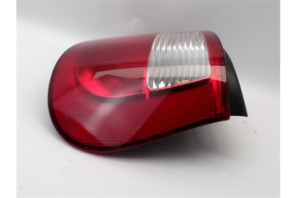 Recambio de piloto trasero derecho para renault megane i fase 2 berlina (ba0) referencia OEM IAM 7700428321  