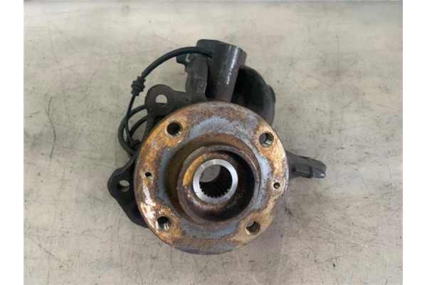Recambio de mangueta delantero izquierda para peugeot 207 1.6 hdi referencia OEM IAM   