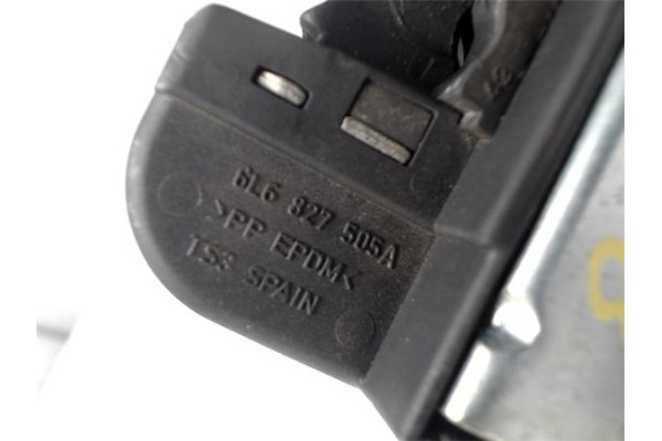 Recambio de cerradura porton para seat ibiza (6l1) 1.9 tdi referencia OEM IAM 6L6827505A  