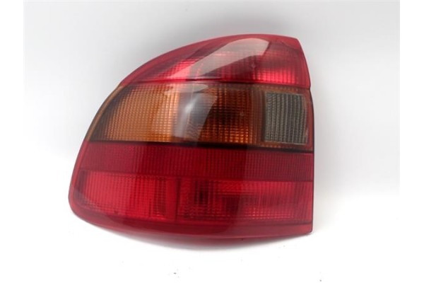 Recambio de piloto trasero izquierdo para opel astra f berlina referencia OEM IAM 1222003  