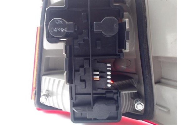 Recambio de piloto trasero izquierdo para opel astra f berlina referencia OEM IAM 1222003  