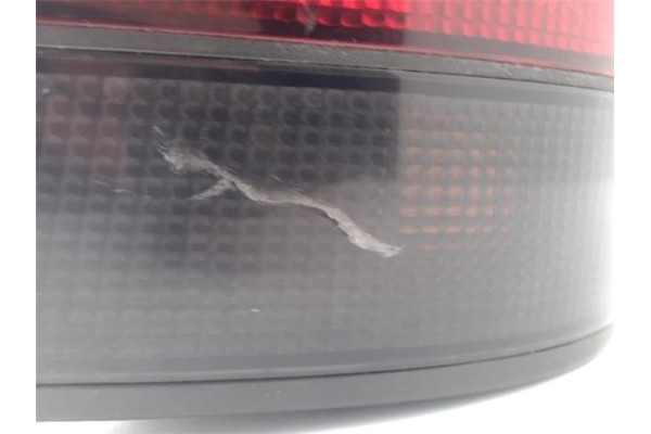 Recambio de piloto trasero izquierdo para renault clio i fase i / ii (b/c57) referencia OEM IAM 7700796117  