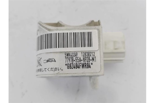 Recambio de sensor impacto para honda civic vi 1.6 referencia OEM IAM 5WK43249  