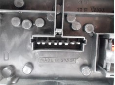 Recambio de piloto trasero derecho para renault clio i fase iii referencia OEM IAM 7700827552  