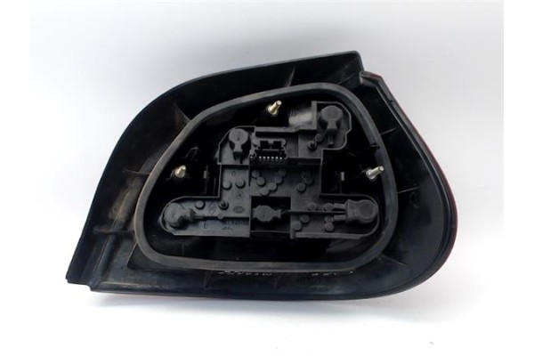 Recambio de piloto trasero izquierdo para renault megane i fase 2 berlina (ba0) referencia OEM IAM 7700428320  