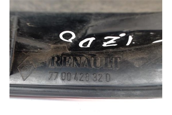Recambio de piloto trasero izquierdo para renault megane i fase 2 berlina (ba0) referencia OEM IAM 7700428320  