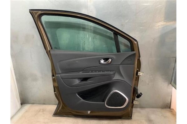 Recambio de puerta delantero izquierda para renault captur i 0.9 zen referencia OEM IAM 801012676R  