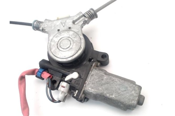Recambio de elevalunas electrico trasero derecho para honda cr-v (rd8) 2.2 ctdi referencia OEM IAM 72710S9A013  
